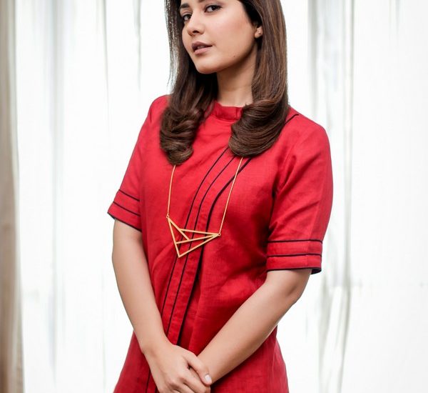 Actress Raashi Khanna Latest photoshoot Photos 6