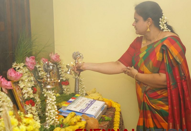 Adutha Saattai Tamil Movie Pooja Event Photos 7