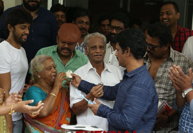 Director Cheran Birthday Celebration Event Photos 10