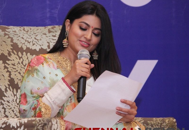 Actress Sneha launched Ryde App 18