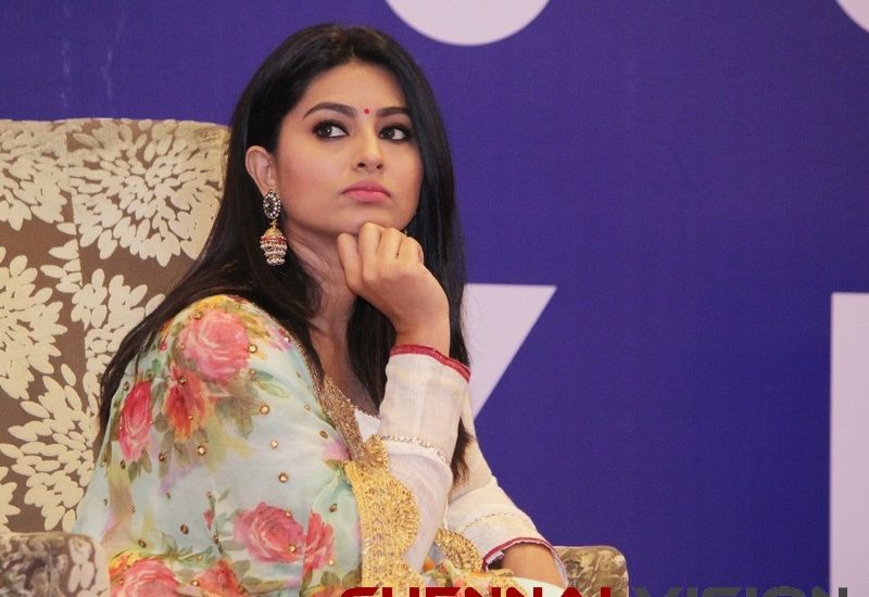 Actress Sneha launched Ryde App 3