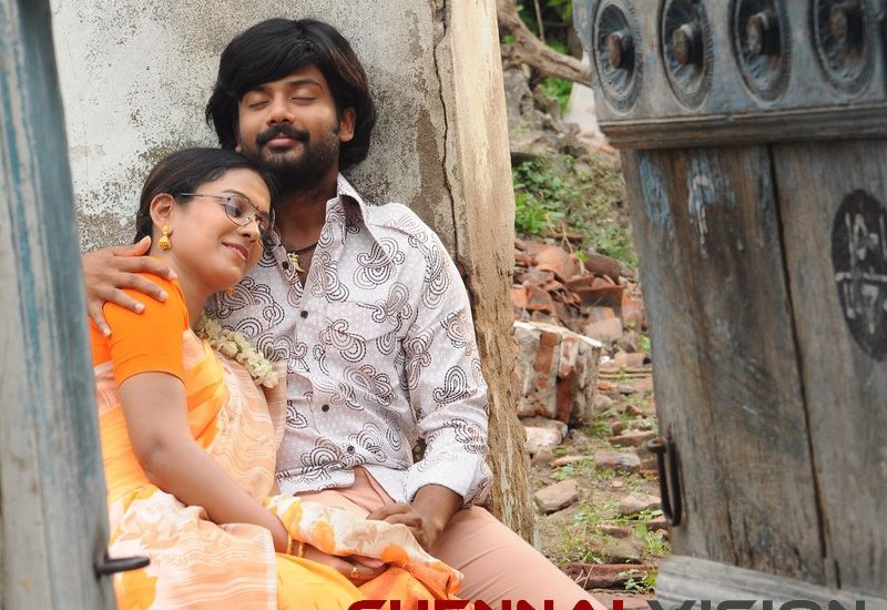 Kadhal Munnetra Kazhagam Tamil Movie Photos 2