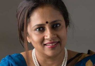 Lakshmy Ramakrishnan to host ‘Naan Veezhven Endru Ninaithayo’