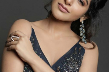 The Astonishingly stunning Actress Iswarya Menon Stills