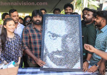 Actor Vijaysethupathi Birthday celebration with Yaadhum Oore Yaavarum Kelir Movie Unit