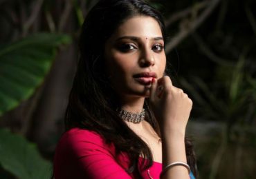 Actress Aathmika Stills