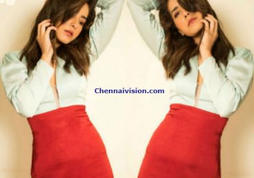 Actress Raashi Khanna Stills