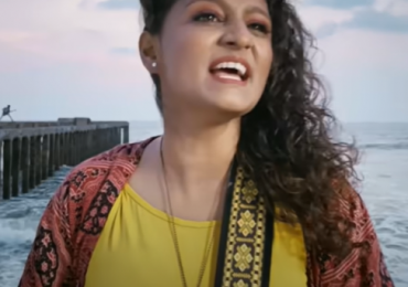 Naakku Chevandhavarae – Video Song