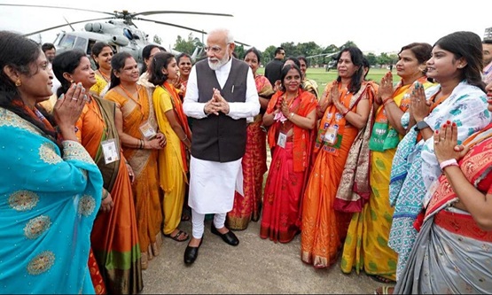 PM Modi calls for political unity at Vijayadasami celebrations as women’s reservation debate gathers pace