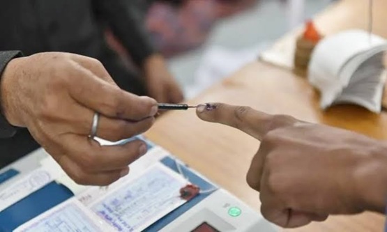 Tamil Nadu by-polls: Brisk voting reported in Dharapuram and Madurantakam