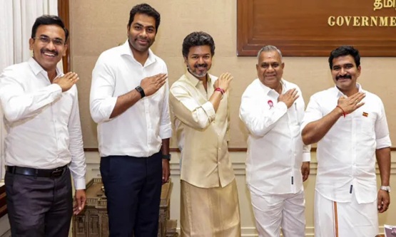 Vijay celebrates, Stalin & EPS criticise Madurantakam, Dharapuram bypoll results